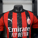 CAMISOLA VERSÃO PLAYER DO MILAN 25/26 VERMELHO E PRETO