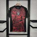 CAMISOLA DA SELEÇÃO DA ALEMANHA 25/26 PRETO E VERMELHO