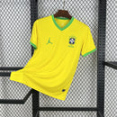CAMISOLA DA SELEÇÃO DO BRASIL 25/26 AMARELO