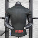CAMISOLA VERSÃO PLAYER DO BARCELONA 25/26 PRETO