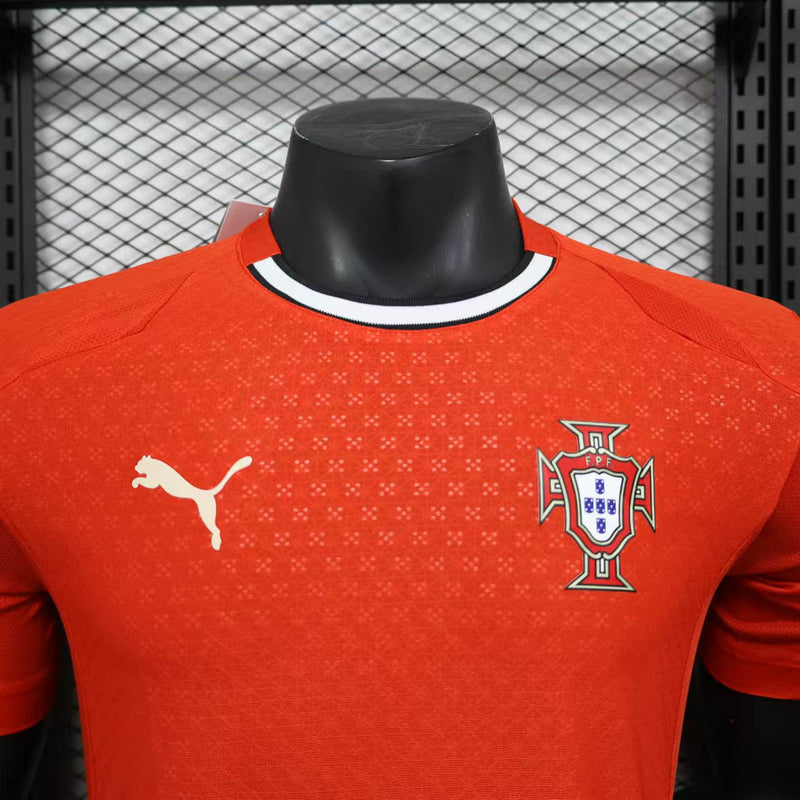 CAMISOLA VERSÃO PLAYER DE PORTUGAL 25/26 VERMELHO