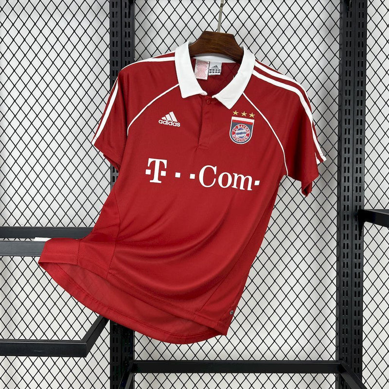 CAMISOLA RETRÔ DO BAYERN MUNICH 05/06 VERMELHO