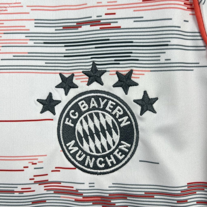 CAMISOLA FEMININA DO BAYERN MUNICH  25/26 MULTICOLOR